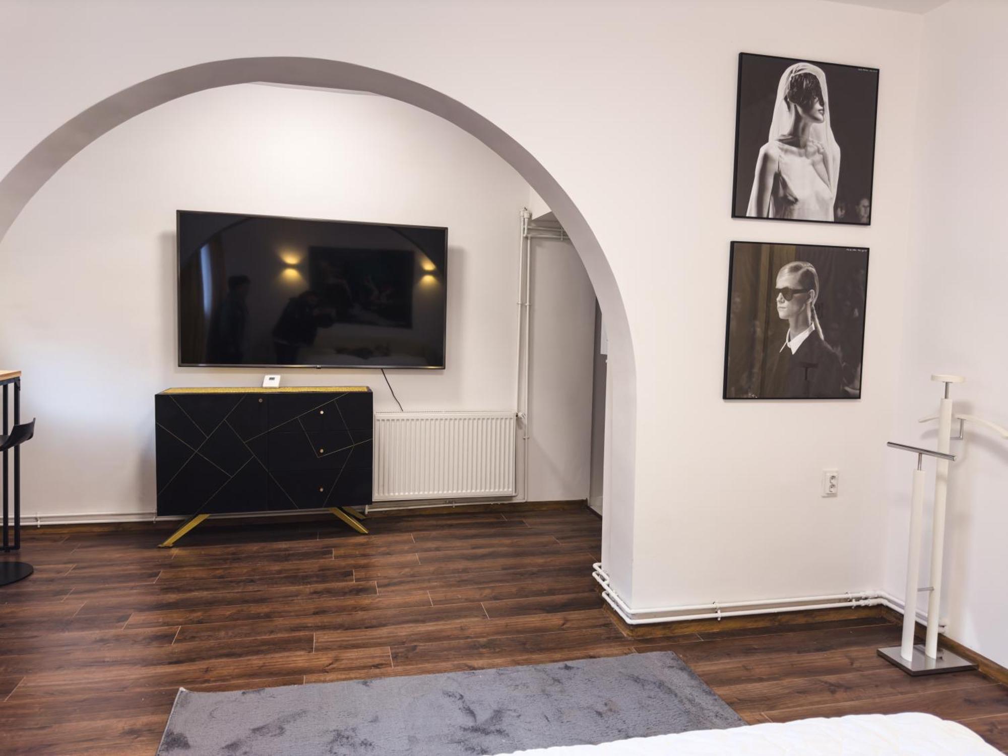 Loving Downtown Studio By Chr Luxury Property Bukarest Kültér fotó